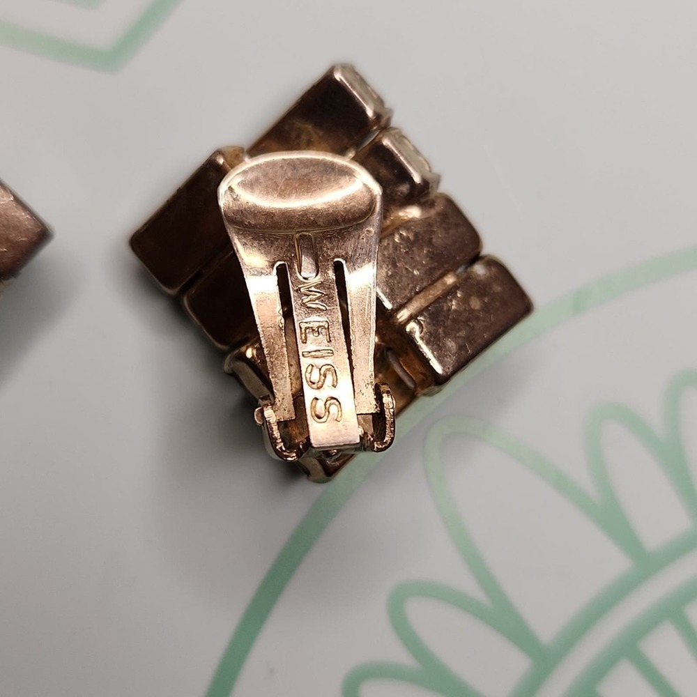 1950s Signed Weiss AB Aurora Borealis Prongset Clip-on Clipback Earrings - Picture 5 of 9